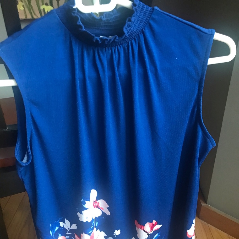 Elle sleeveless Blouse
